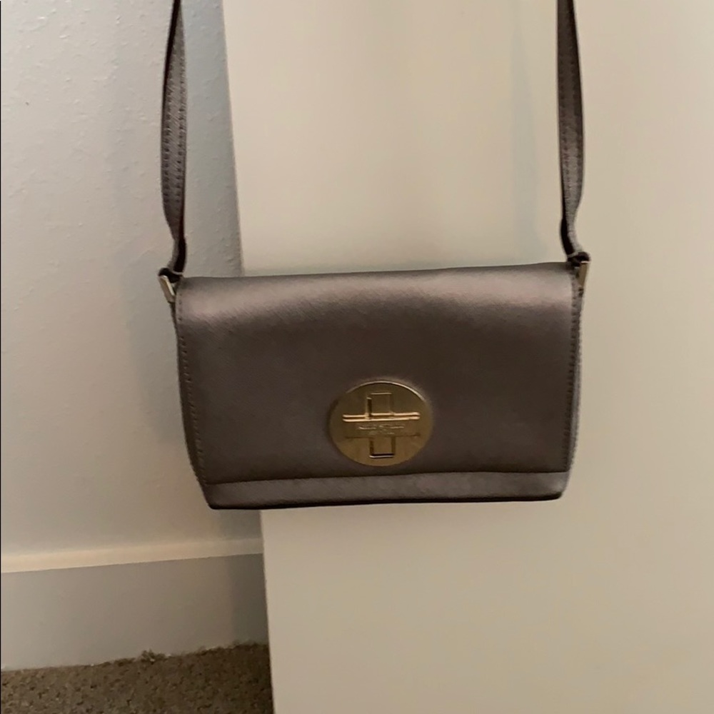 darker silver/ shined grey color. Great condition